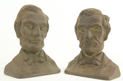 Front Facing President Abraham Lincoln Cast Iron Bookends, Pair, Copyright 1930