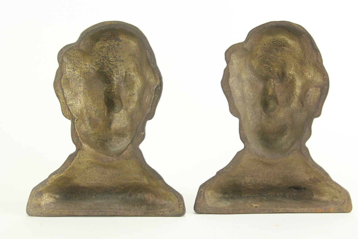 Front Facing President Abraham Lincoln Cast Iron Bookends, Pair, Copyright 1930