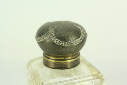 Large Antique Etched Glass Inkwell with Bow Pattern and Ornate Hinged Cover