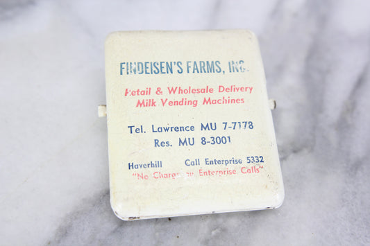 Findeisen's Farms, Inc. Enamel Advertsing Clip