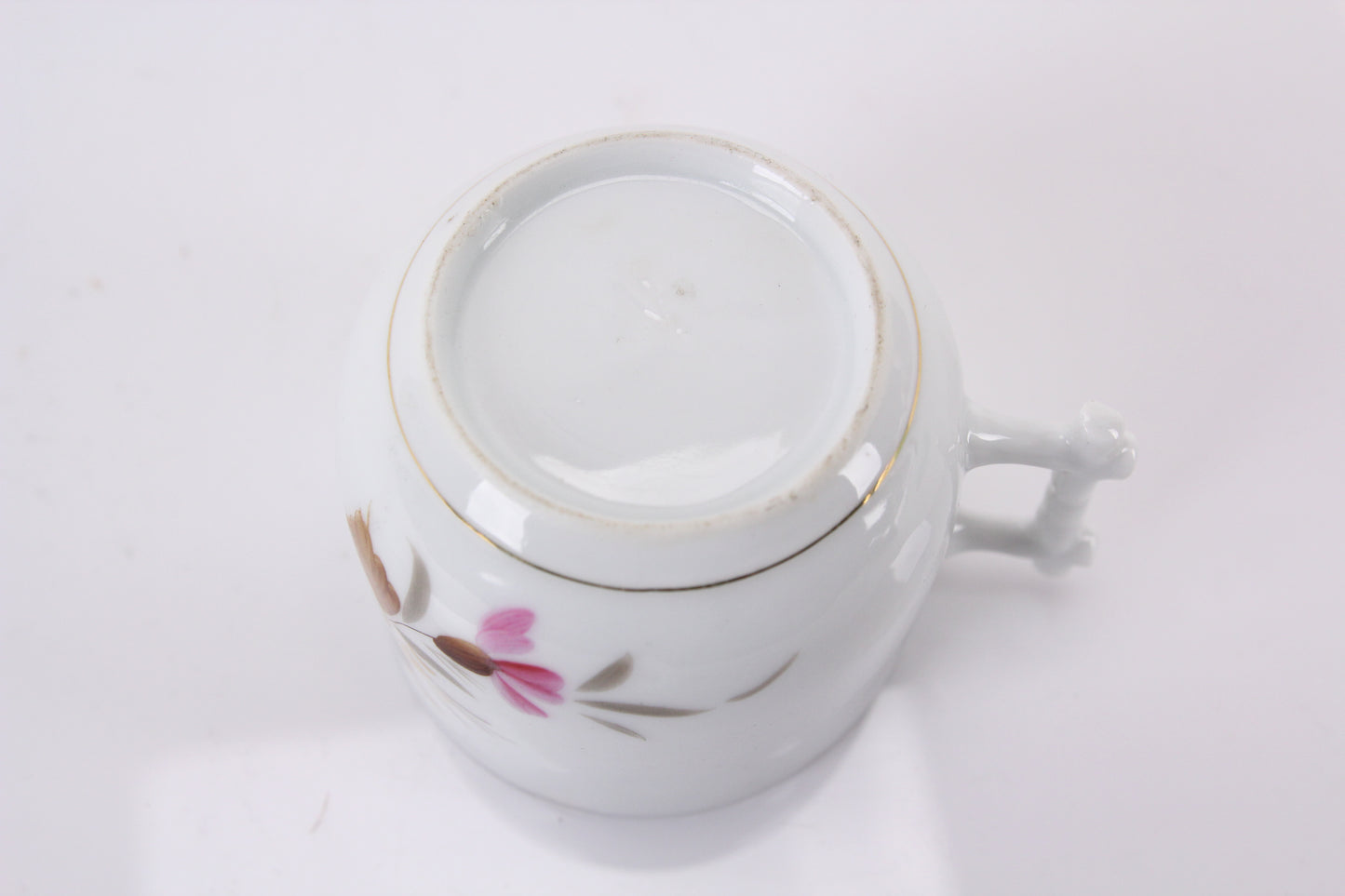 Hand Decorated "Forget Me Not" Painted Memento Mori Porcelain Mustache Mug