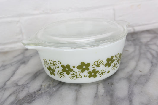 Pyrex 472 Green Daisy Pattern Casserole Dish with Lid 470-C