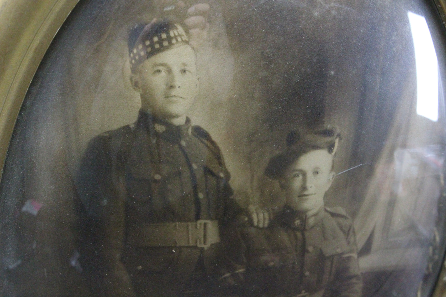 Portrait Photograph of Two Scottish Soldiers in Bubble Frame - 18.5" x 24.5"