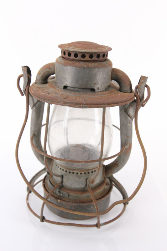 Dietz Vesta New York Central Service N.Y.C.S. Antique Railroad Lantern