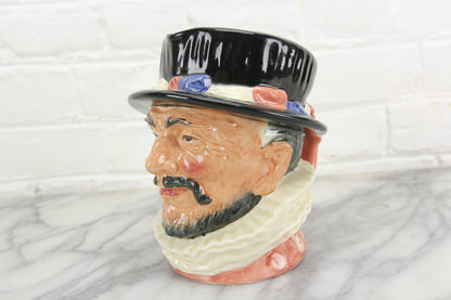 Beefeater Royal Doulton Toby Character Jug D6206, Copyright 1946
