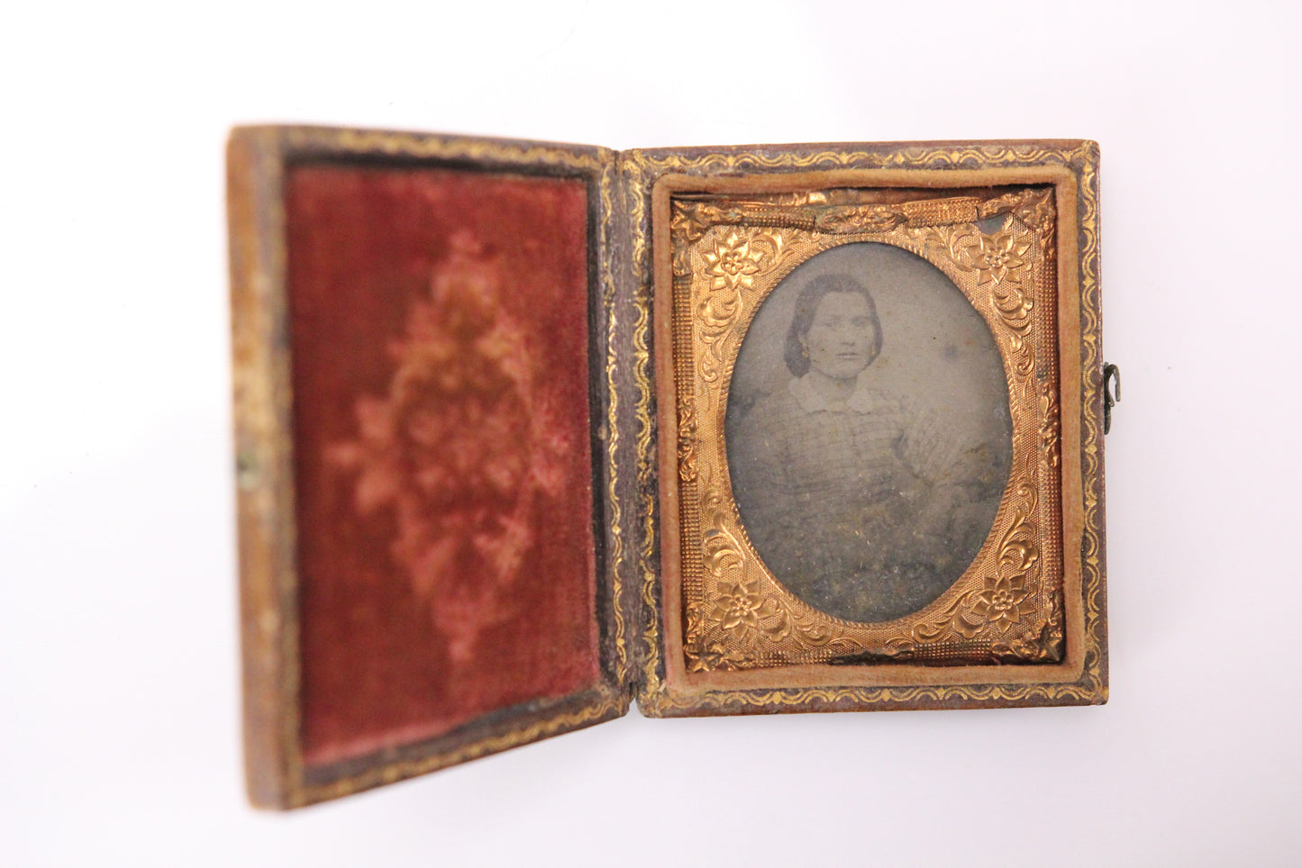 Tintype Photograph of a Young Woman in a Full Union Case (1/9 Plate)