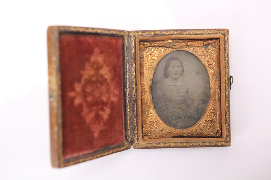 Tintype Photograph of a Young Woman in a Full Union Case (1/9 Plate)