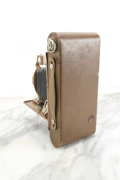 Kodak Rainbow Hawk-Eye No. 2A Folding Model B Camera