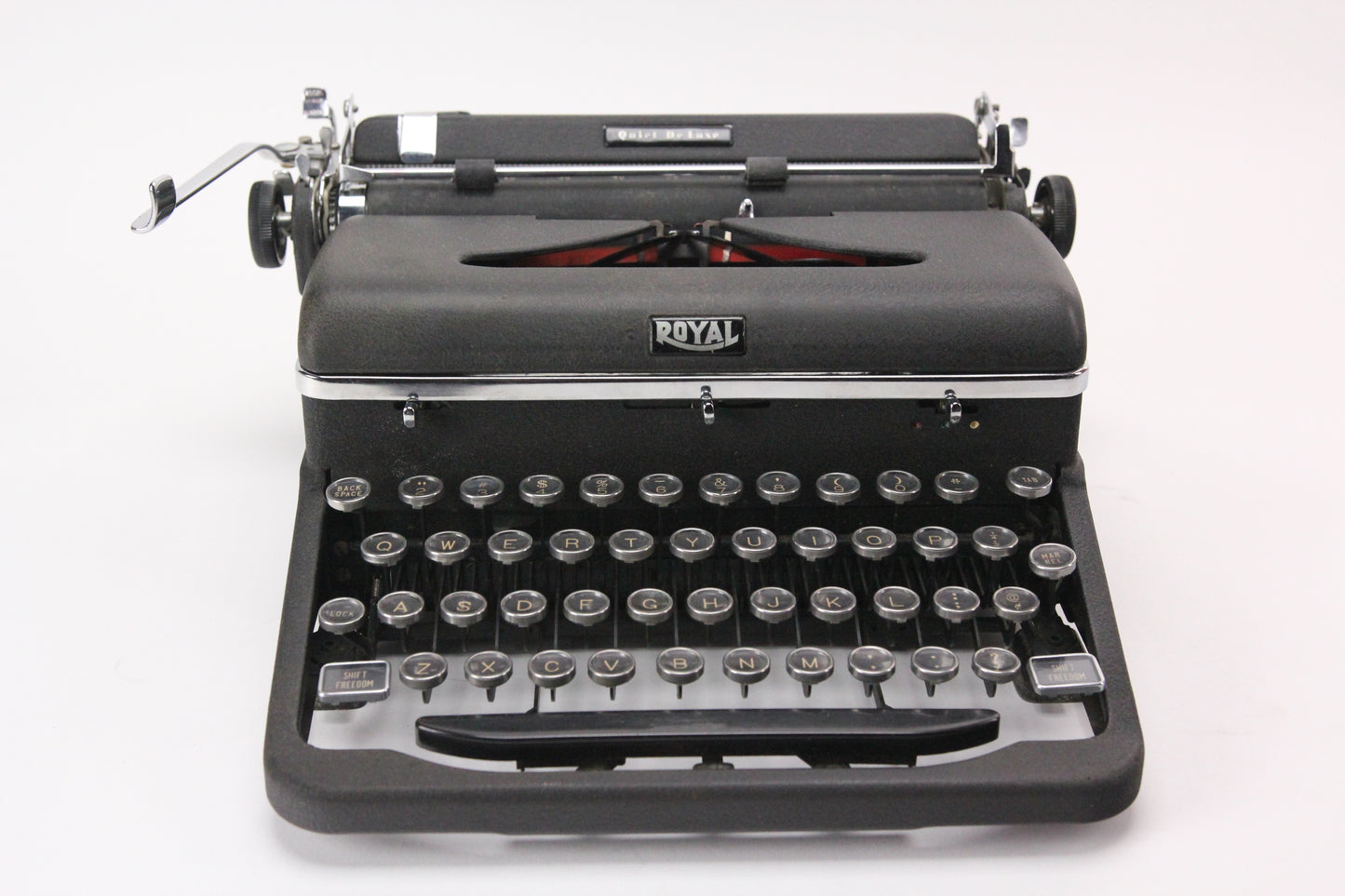 Royal Quiet De Luxe Portable Manual Typewriter with Case, Made in USA, 1947