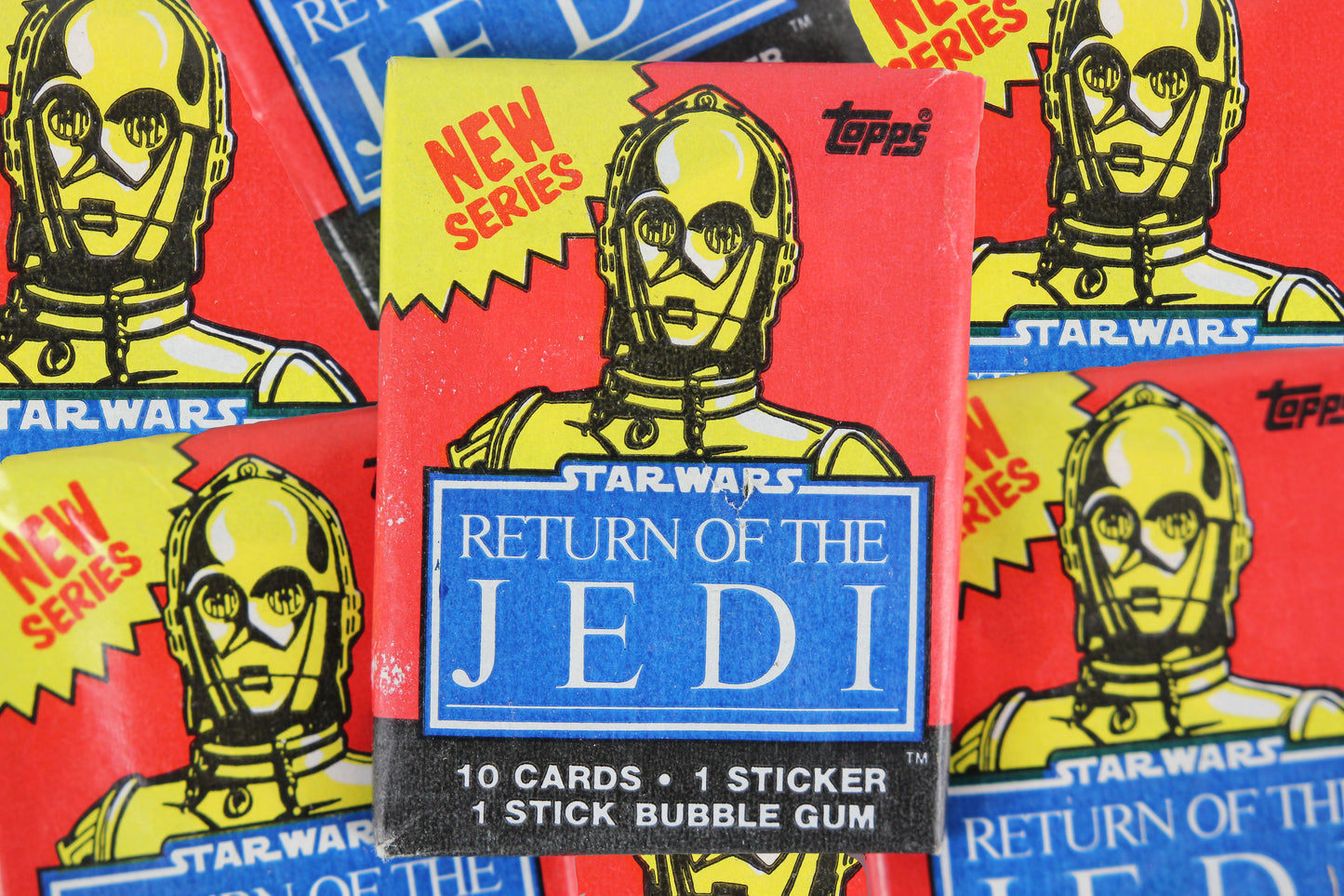 Topps Star Wars Return of the Jedi Series 2 Collectible Trading Cards, One Wax Pack, C-3PO Wrapper, 1983