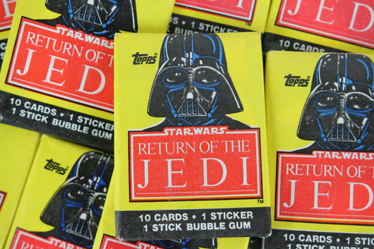 Topps Star Wars Return of the Jedi Collectible Trading Cards, One Wax Pack, Darth Vader Wrapper, 1983