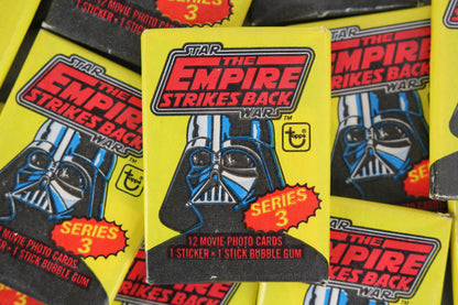 Topps Star Wars The Empire Strikes Back Series 3 Collectible Trading Cards, One Wax Pack, 1980