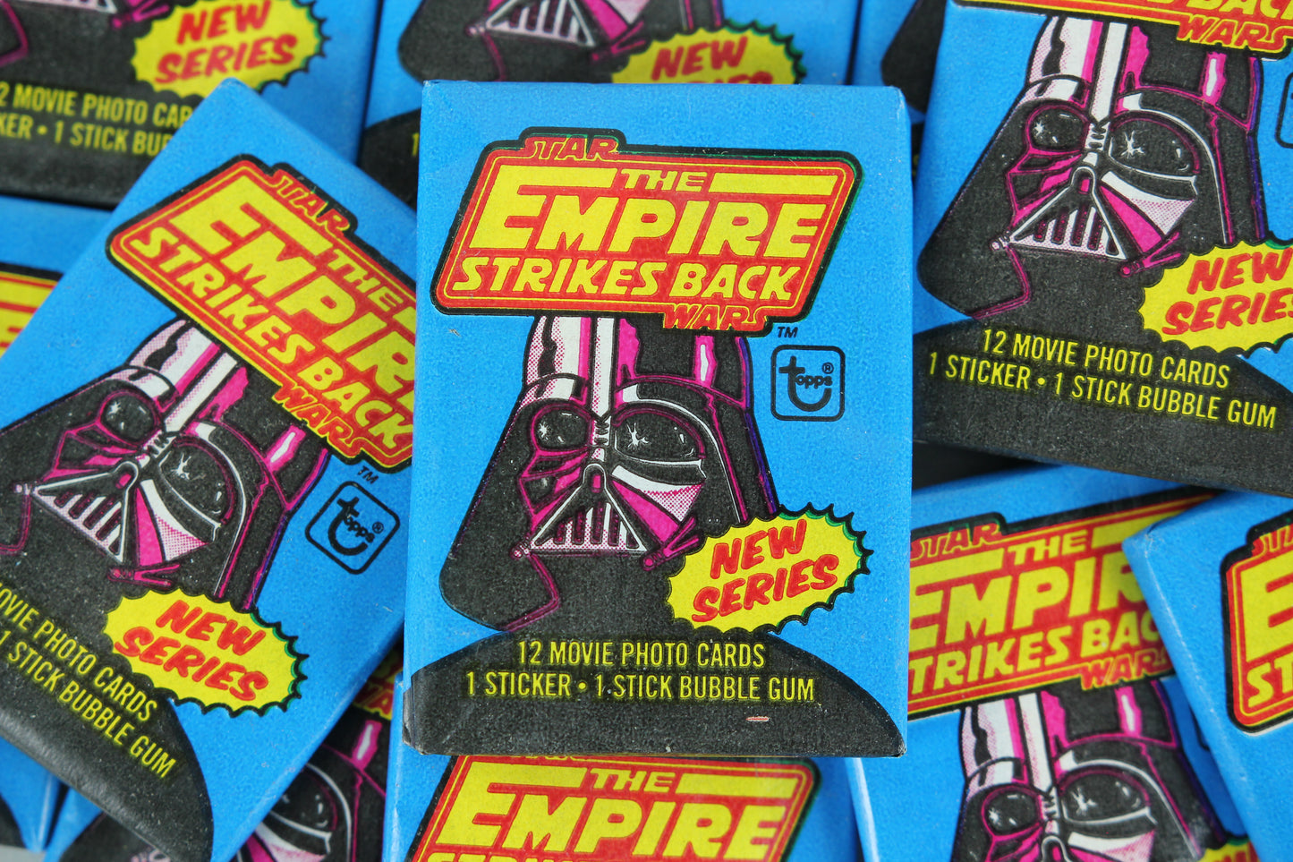 Topps Star Wars The Empire Strikes Back Series 2 Collectible Trading Cards, One Wax Pack, 1980