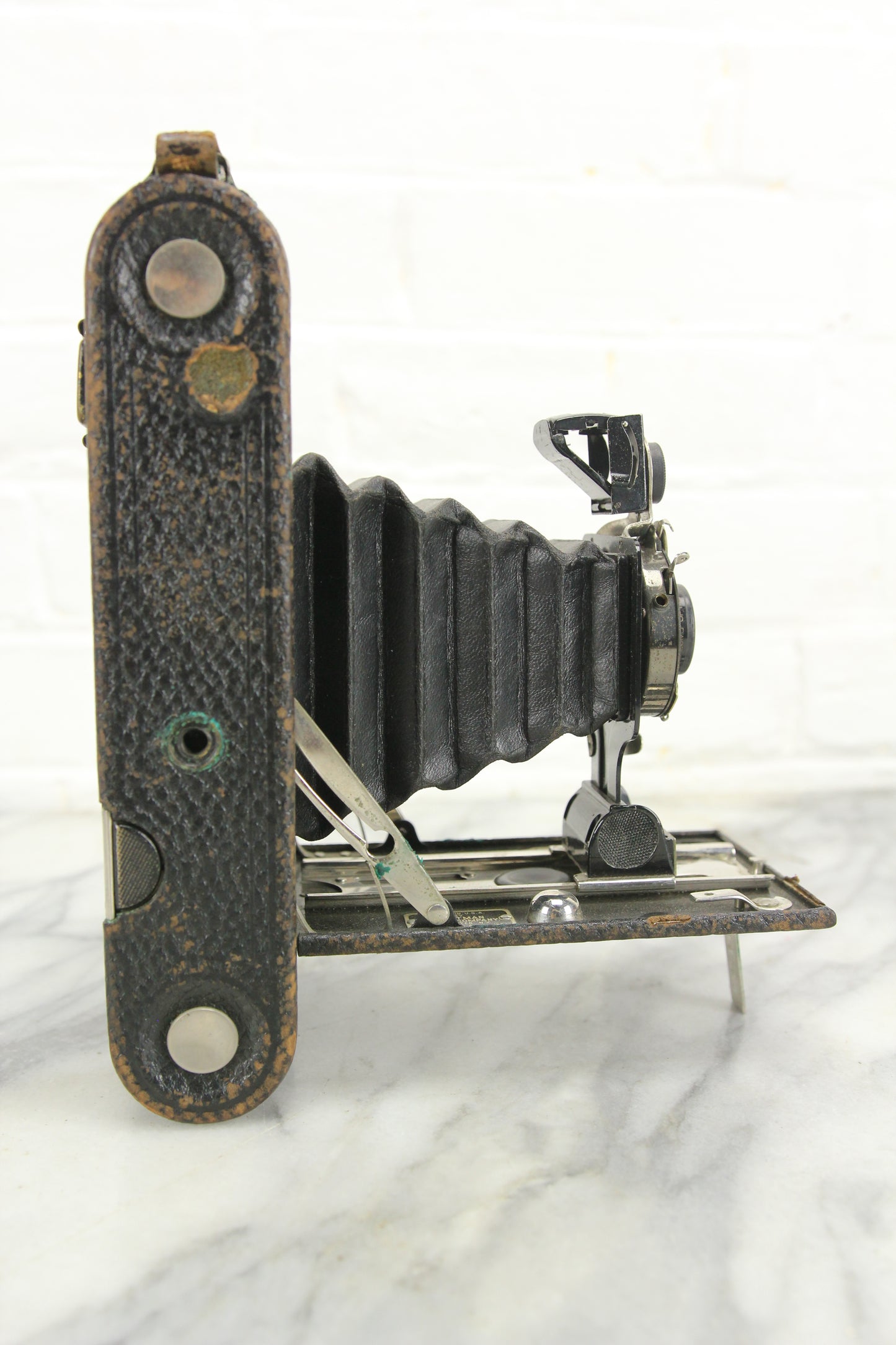 Eastman Kodak No. 1-A Autographic Kodak Jr. Folding Camera