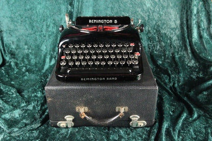 Remington Model 5 Streamline Portable Manual Typewriter with Case, 1935