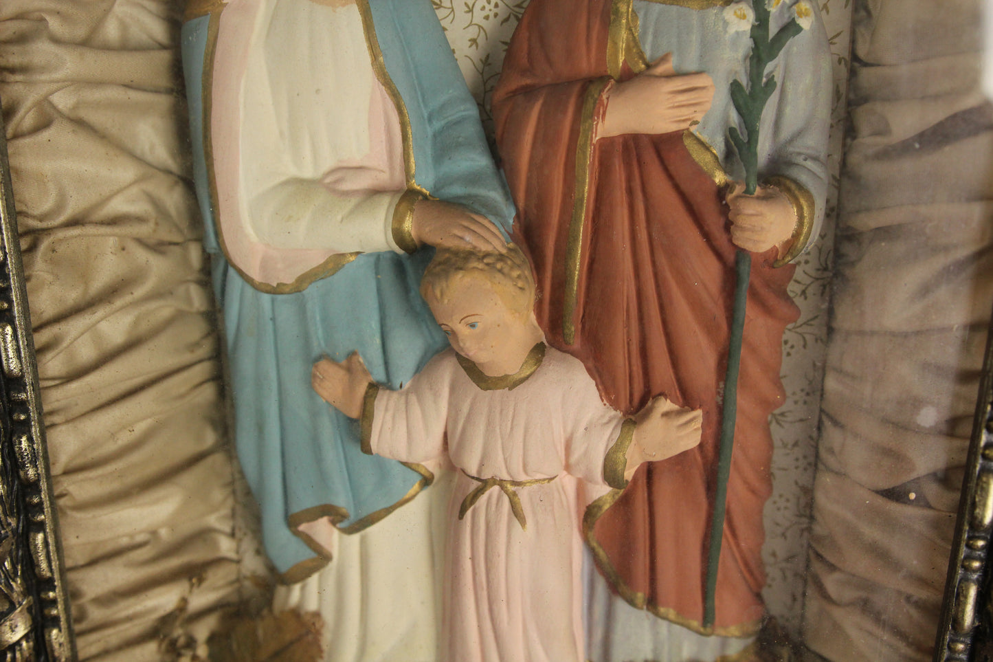 Antique Holy Family Jesus, Mary, & Joseph Catholic Shadowbox