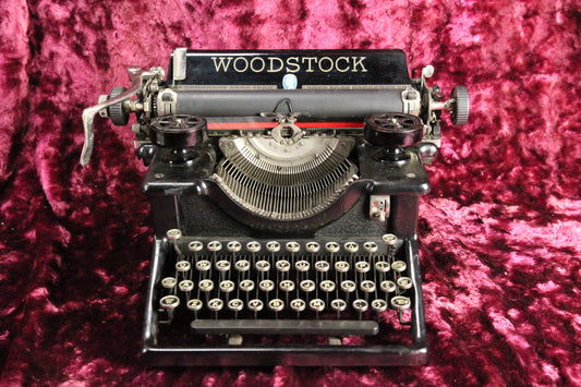 Woodstock Model 5N Manual Desktop Typewriter, 1928