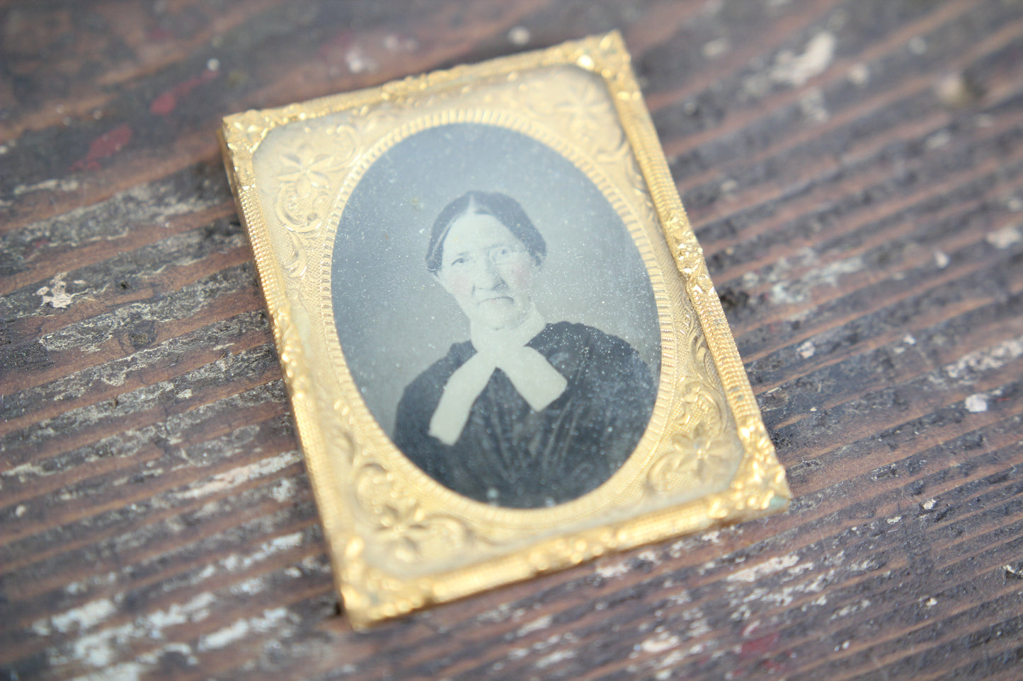 Ambrotype Photograph of an Older Woman with Glasses