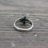 Sterling Silver Ring with Shiny Black Stone - Size 6.5