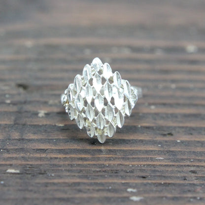 Sterling Silver Ring with Geometric Lattice Design - Size 6