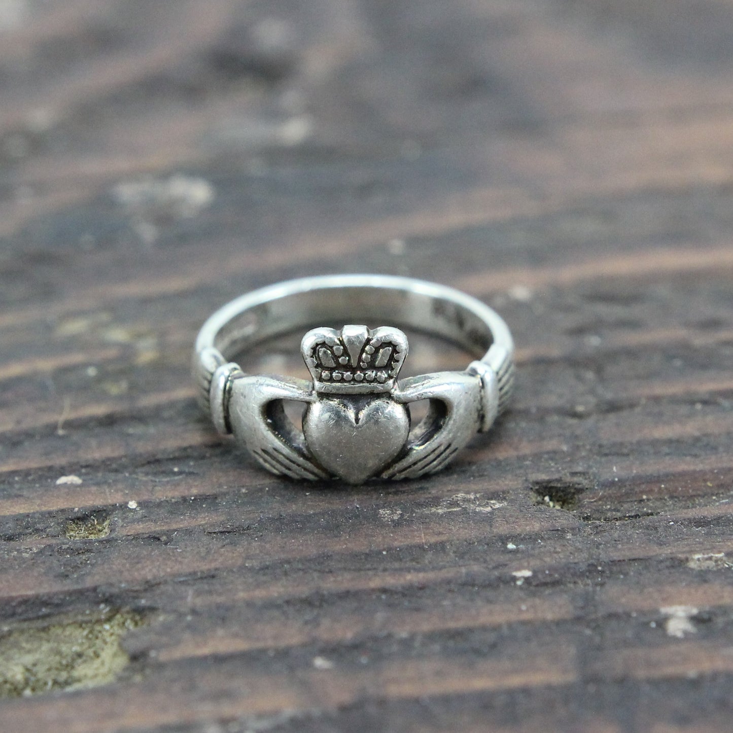 Sterling Silver Claddagh Ring - Size 7.75