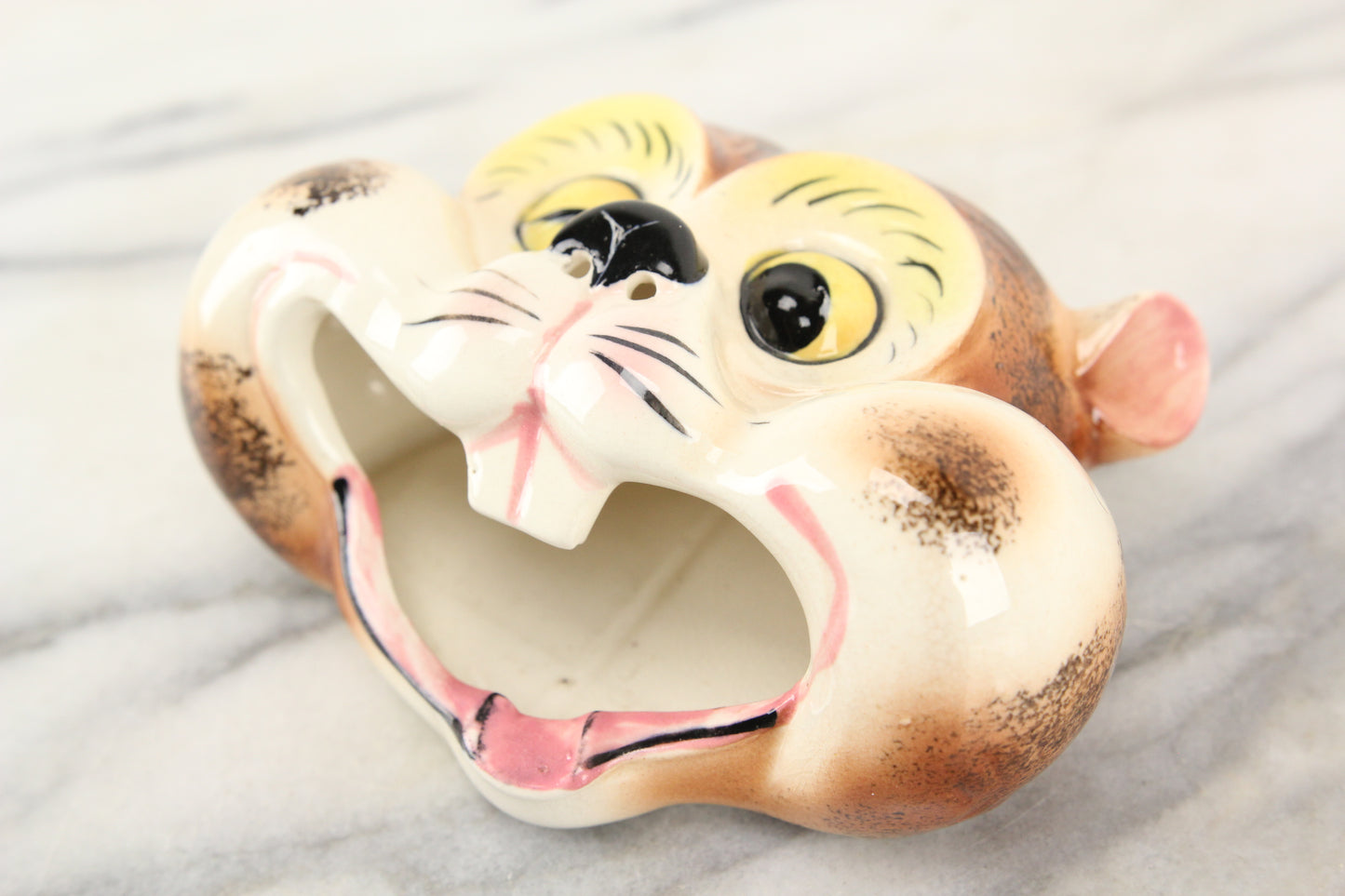 Winking Squirrel Chipmunk Head Smoker Ashtray