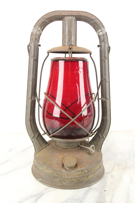 Dietz Monarch Red Glass Globe Barn Kerosene Oil Lamp Lantern, New York, USA