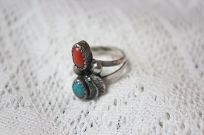 Southwest Sterling Silver Ring with Turquoise and Coral Stones and Feather, Size 6