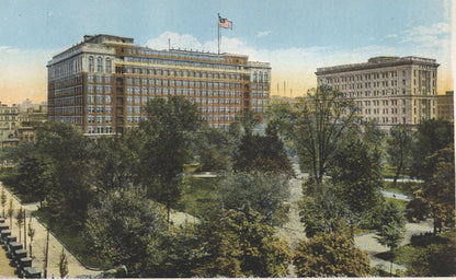 Philadelphia, Pennsylvania "The Quaker City" Vintage Souvenir Postcard Folder