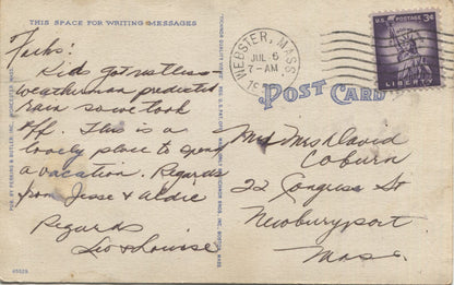 Lake Char­gogg­a­gogg­man­chaugg­a­gogg­chau­bun­a­gung­a­maugg, Webster, MA Vintage Postcard