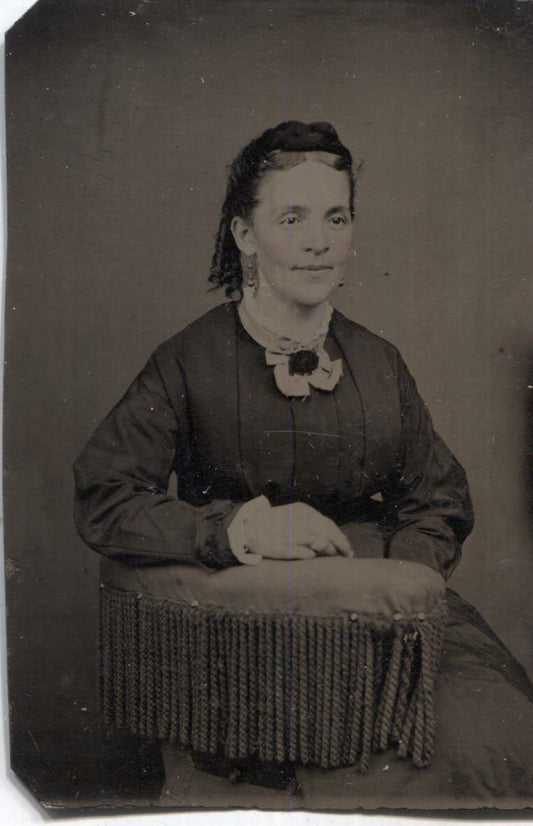 Tintype Photograph of a Pretty Woman With a Half Smile